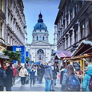 rezervați aici